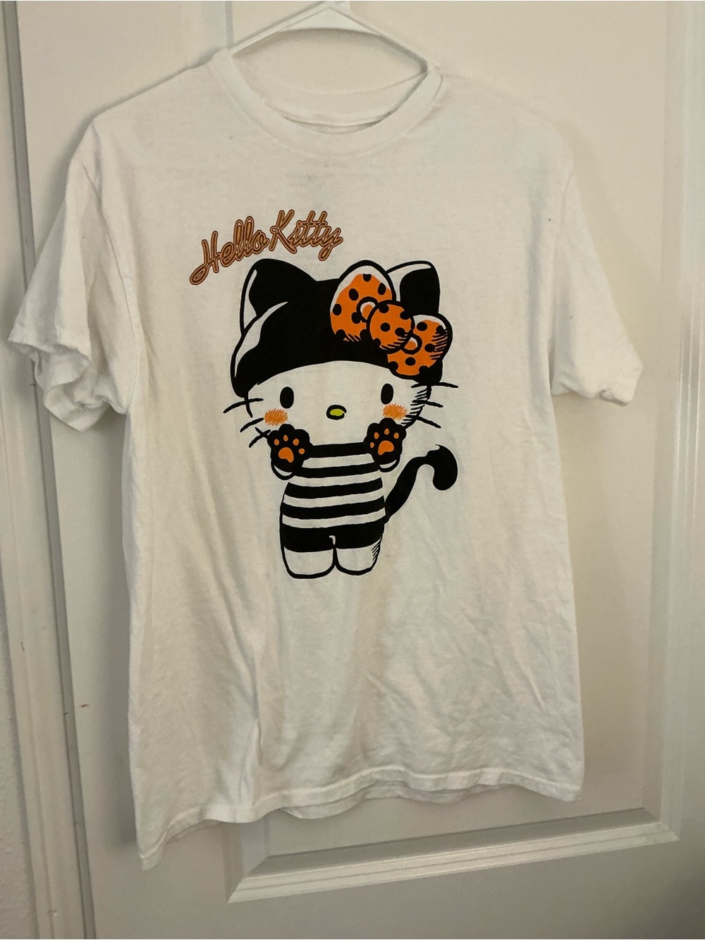Sanrio Hello Kitty Women's Halloween T-Shirt Black Cat Striped Costume White S/M